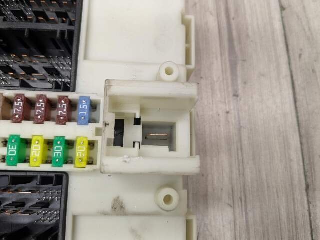 OEM BMW F22 F30 F32 F33 F36 F80 F82 Body Control Junction Box Module FEM