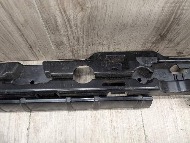 17-23 OEM BMW G30 F90 M5 Right Passenger Side Skirt Rocker Panel Bracket SET
