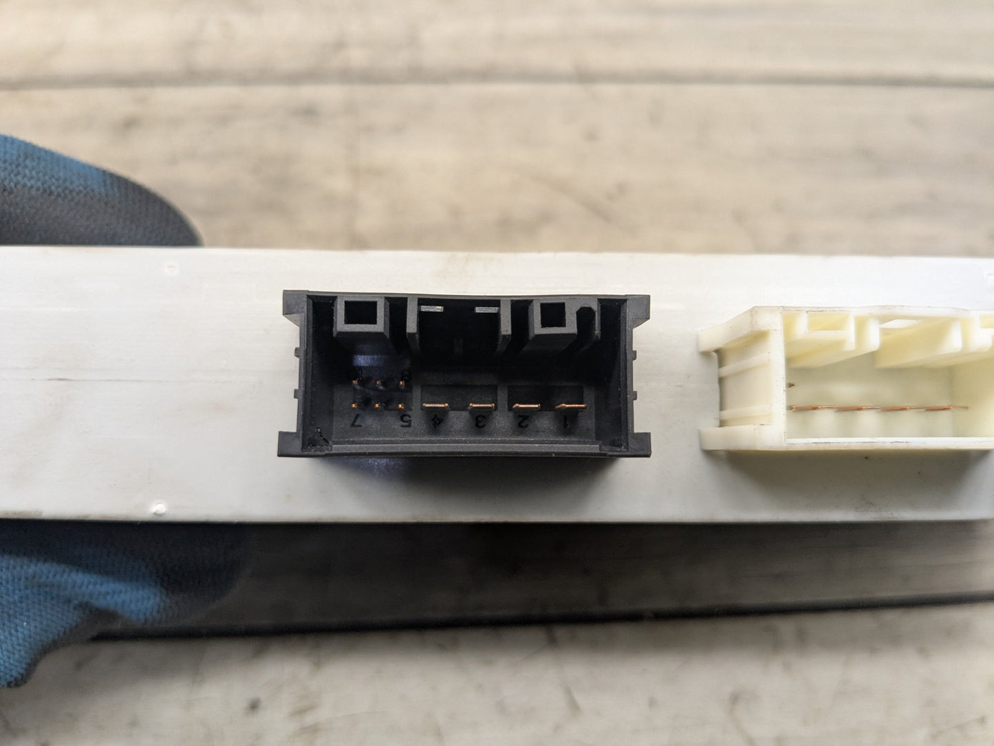 OEM BMW F15 F16 F36 F48 F85 F86 X1 X5 Rear Trunk Power Lift Gate Control Module