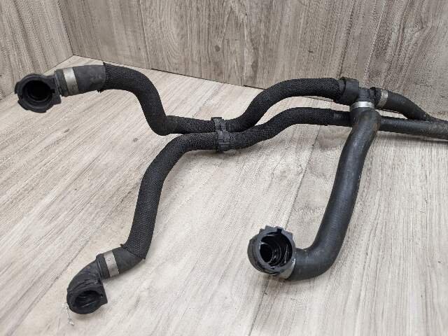 OEM BMW G11 G12 G30 M550 750 Engine N63R Water Pump Coolant Hose Tube Pipe