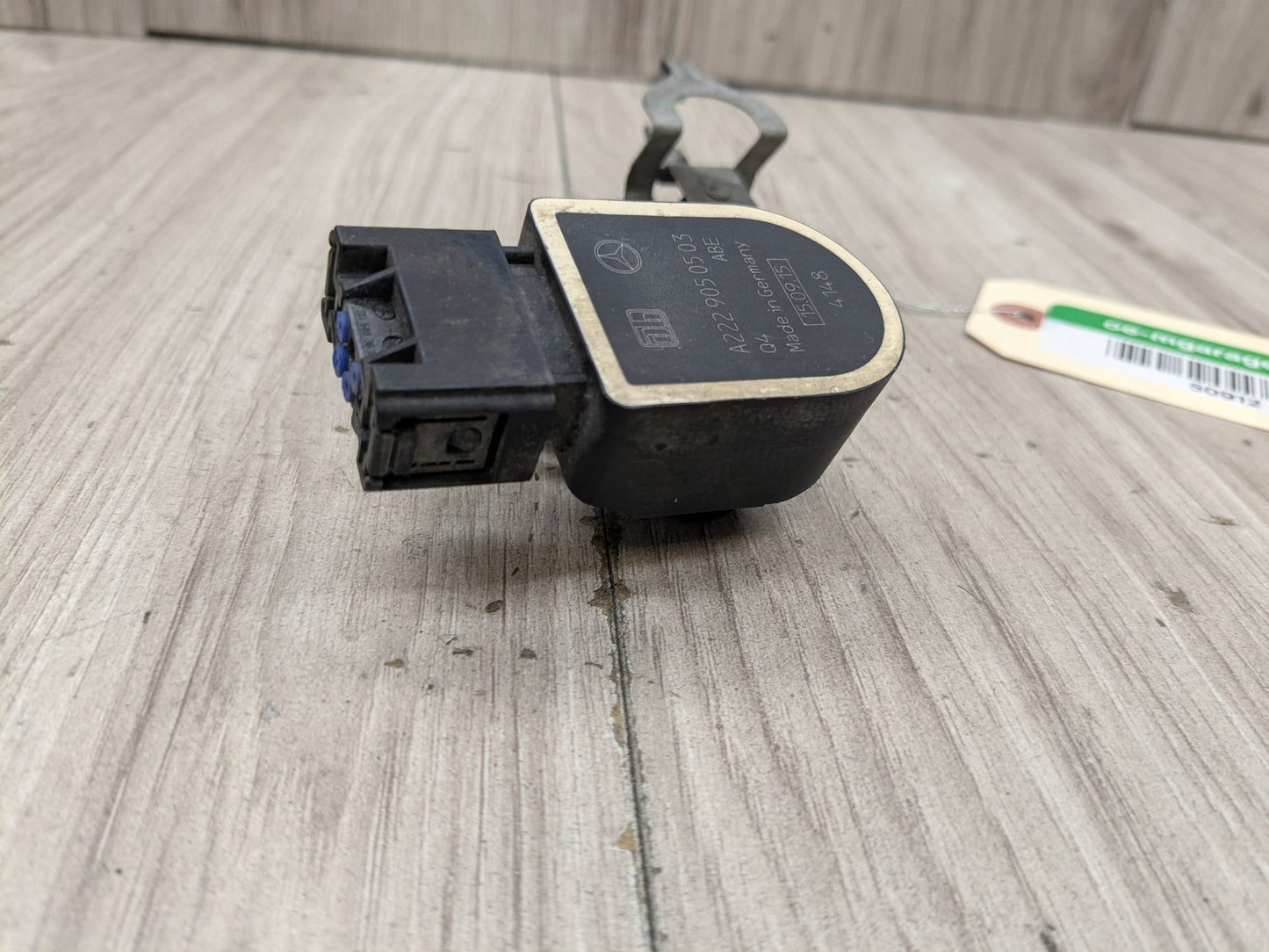 2015-2021 Mercedes-Benz C43 W205 Headlight Leveling Level Sensor A2229050503