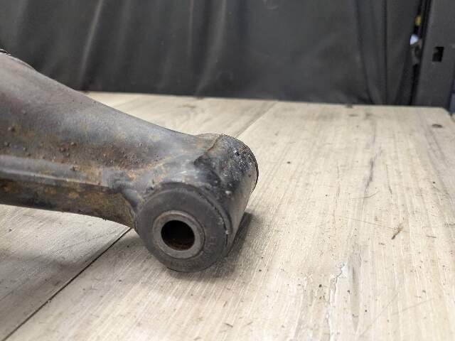 1996 - 2003 BMW Z3 E36 Rear Left Driver Spindle Knuckle w/ Bearing 1094761 M54B25O0