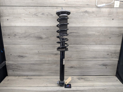 2018 BMW 540i G30 Rear Left or Right Spring Strut Shock Absorber 6866615 OEM BMW G30 530 540 REAR Left Right Suspension Strut Shock Absorber w/ Spring