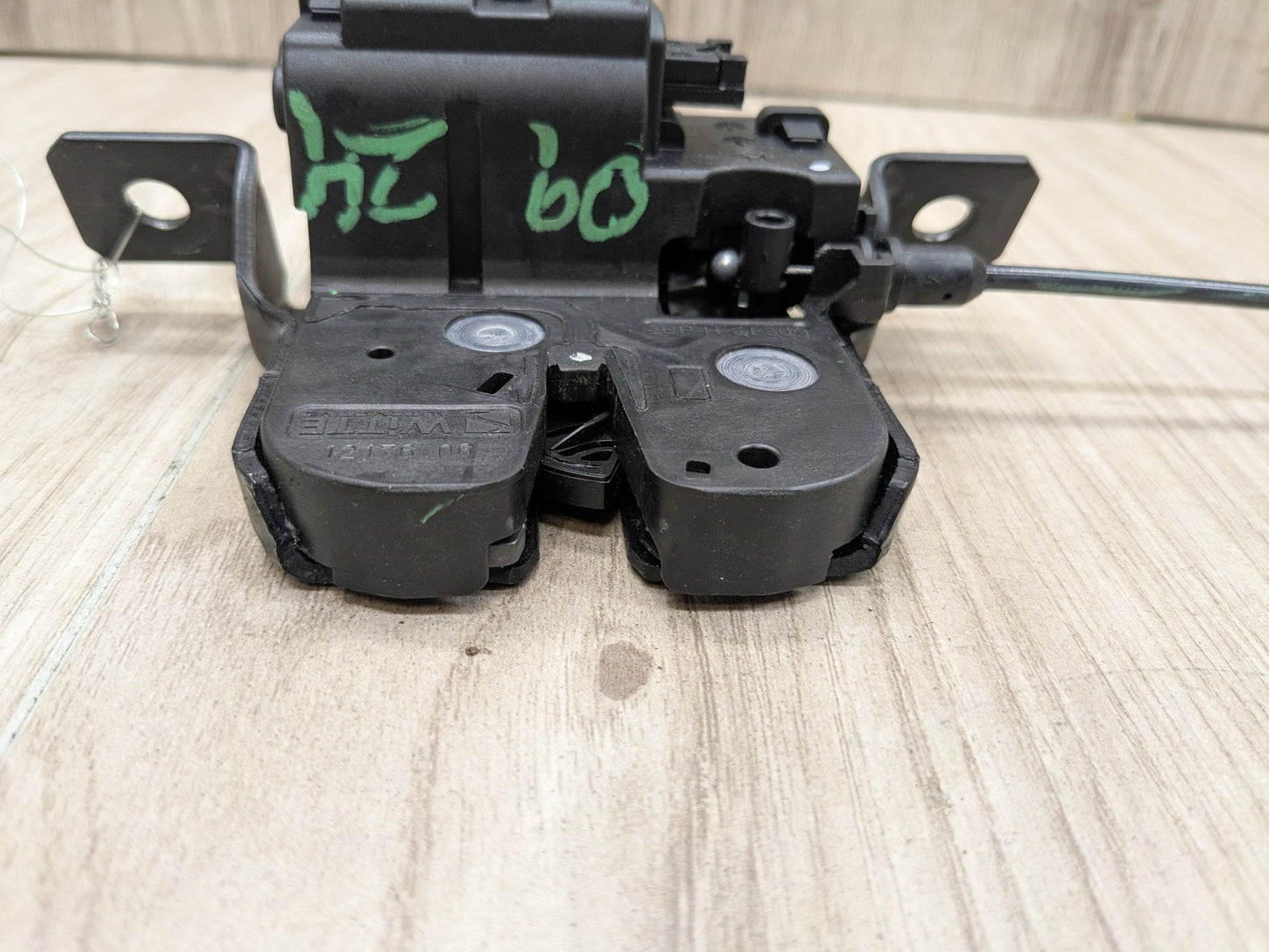 OEM BMW F22 F23 F87 228 230 M235 M240 Rear Trunk Lid Latch Lock Opener Actuator