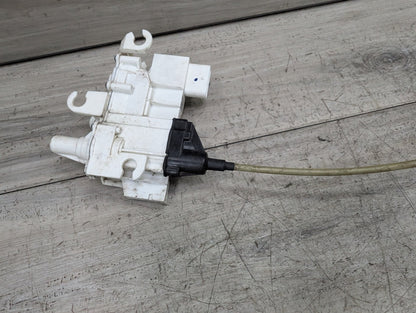 2017 BMW 740i G12 Rear Left Driver Door Latch Lock Actuator w/ Soft Close 2581897 OEM BMW G12 740 750 M760 B7 REAR LEFT DRIVER Door Lock Latch Actuator SOFT CLOSE
