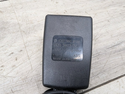 OEM Mercedes C207 W204 W207 E350 E550 Front Right Passenger Seat Belt Buckle
