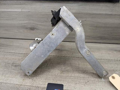 OEM BMW F01 F02 740 750 Front Right Passenger Bumper Reinforcement Mount Bracket