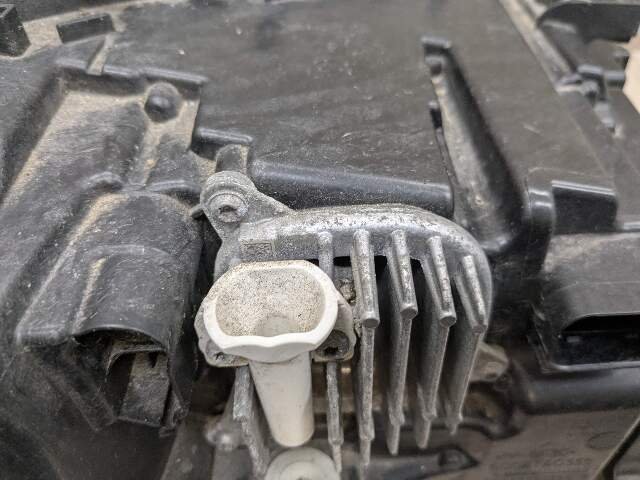 2020-2024 BMW X3 F97- Unknown PN: 8739657