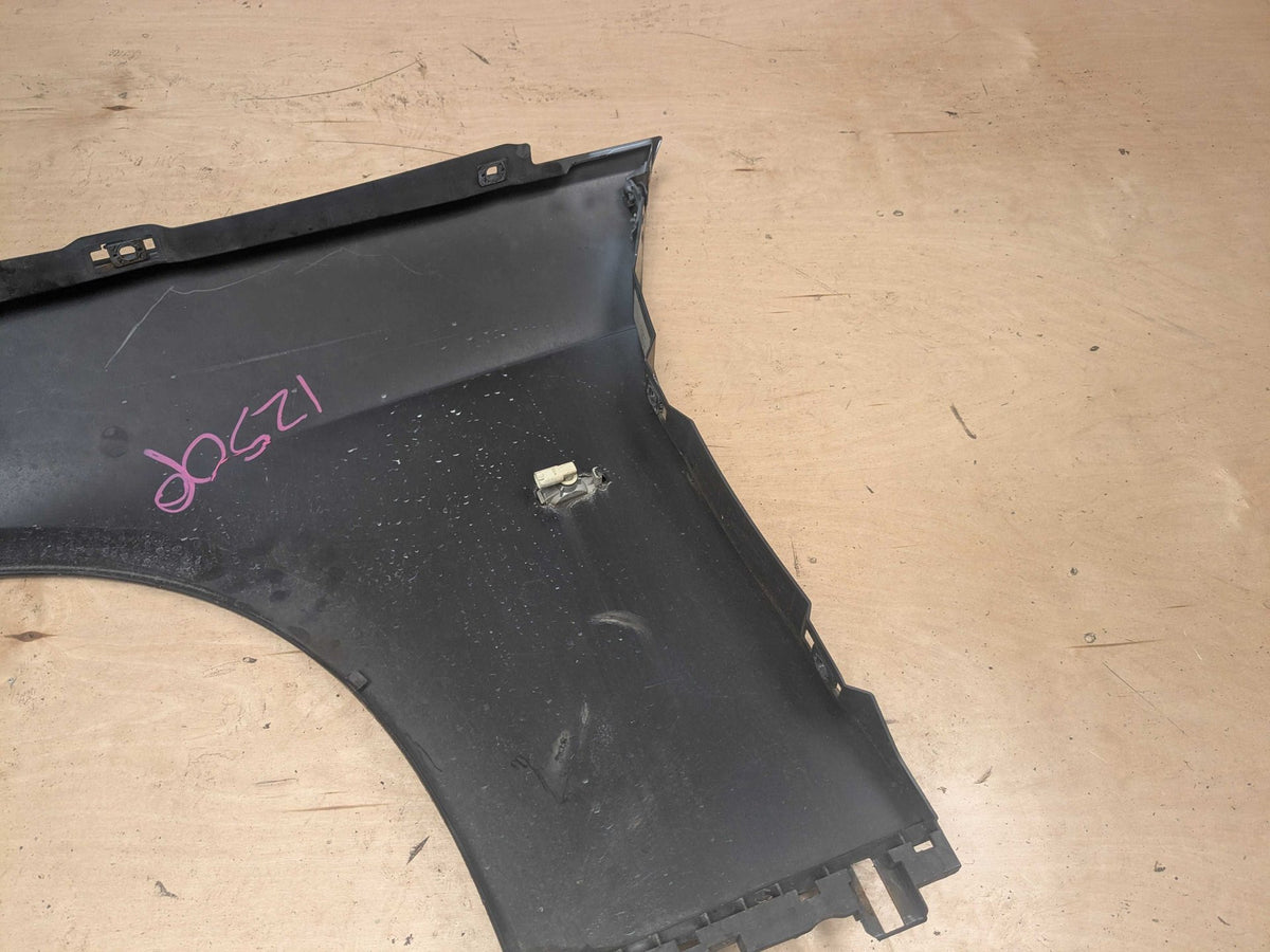*07-13 OEM BMW E92 E93 328 330 335 Right Passenger Side Fender Panel Gray A22 SPARKLING GRAPHITE METALLIC (A22)