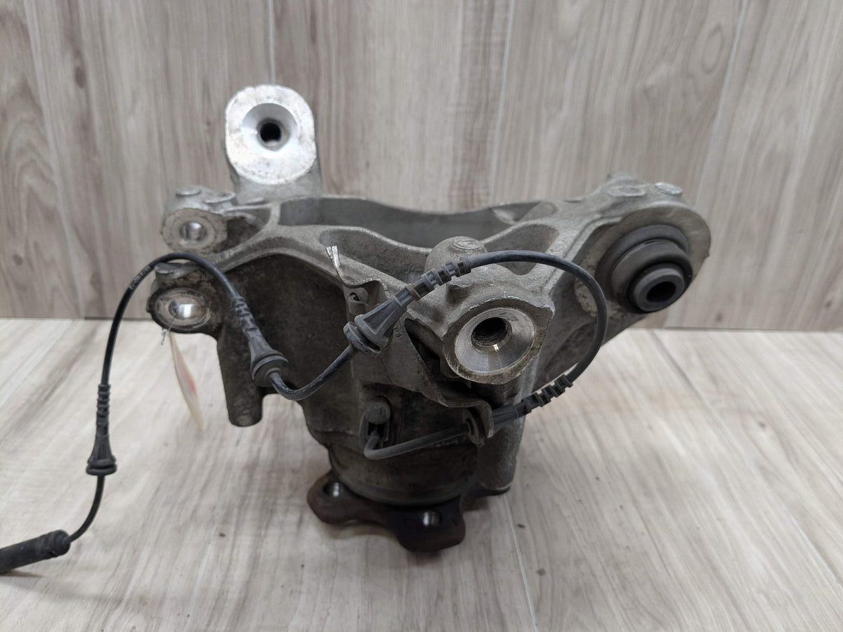 OEM BMW G05 G06 G07 X5 X6 X7 Rear Left Driver Side Hub Spindle Knuckle Bearing