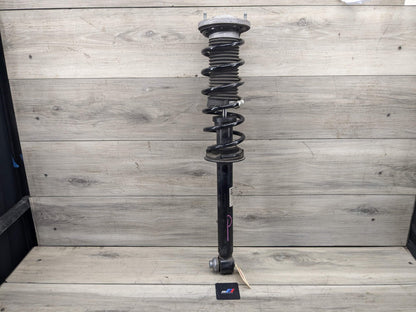 2018 BMW 540i G30 Rear Left or Right Spring Strut Shock Absorber 6866615 OEM BMW G30 530 540 REAR Left Right Suspension Strut Shock Absorber w/ Spring