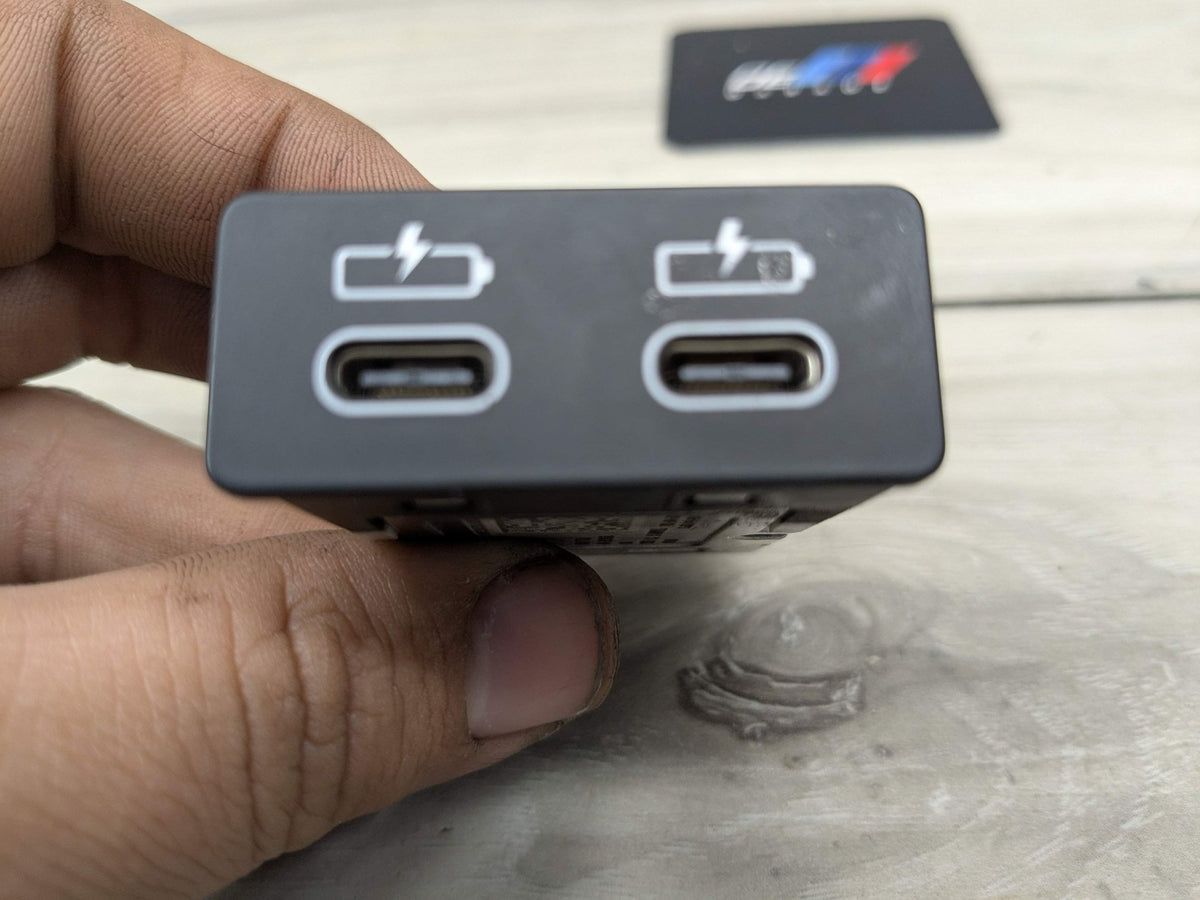 OEM BMW G01 G02 G11 G12 G20 G30 F97 USB Type C Charger Port Socket Connector