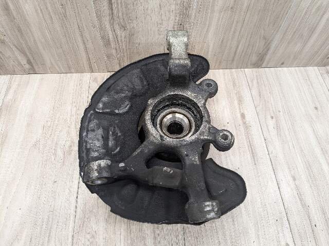 2014 Mercedes-Benz E550 W212 Rear Right Passenger Spindle Knuckle w/ Bearing 0