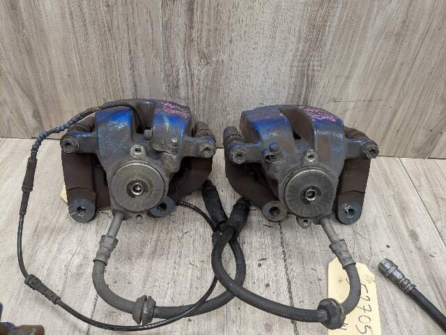 BMW   Rear Left Right Brake Caliper SET 6887409
