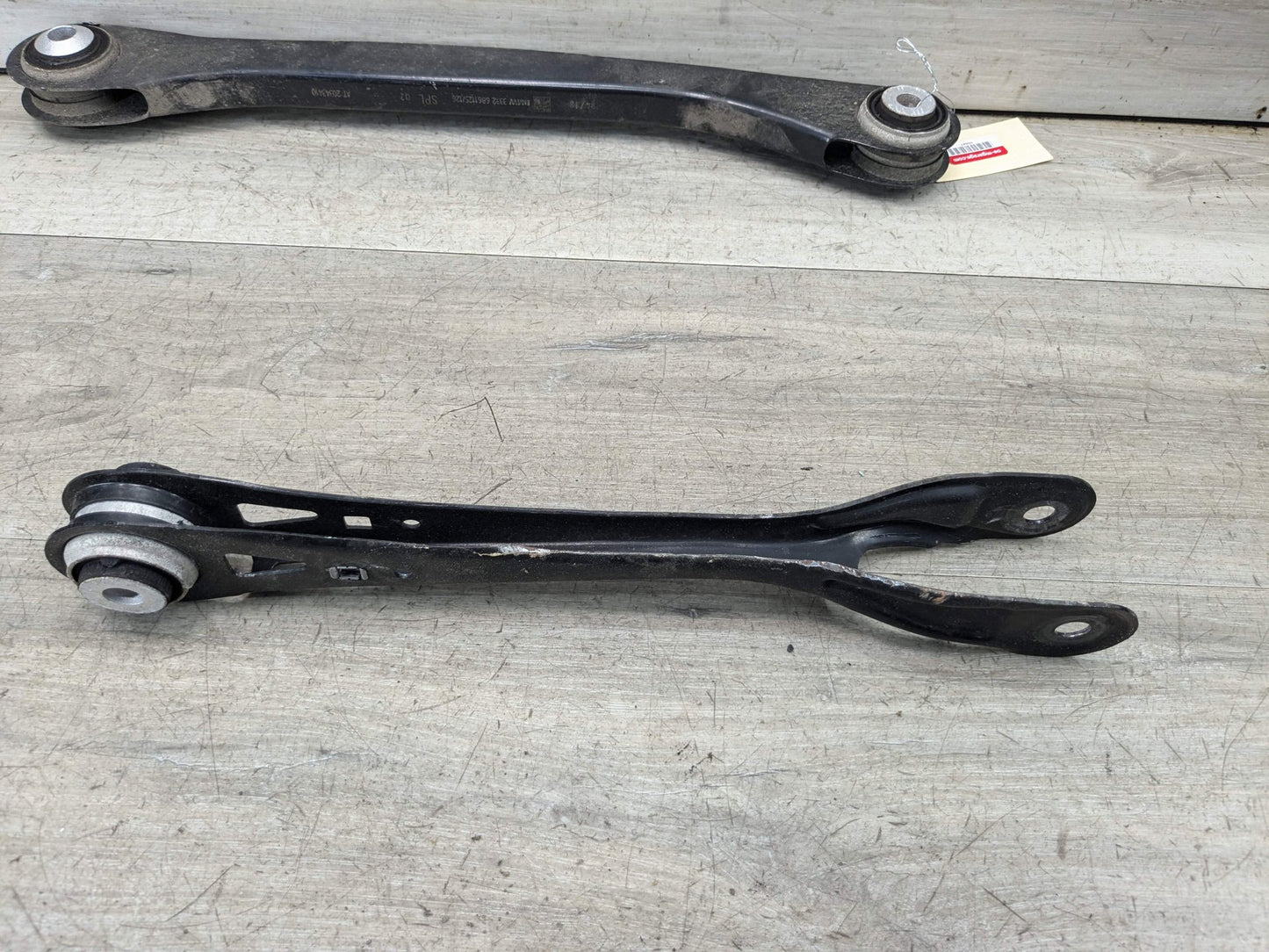 2018 BMW 540i G30 Rear Left Driver Control Arms SET 6861125 16-19 OEM BMW G11 G12 G30 Rear Left Suspension Control Arm Wishbone SET