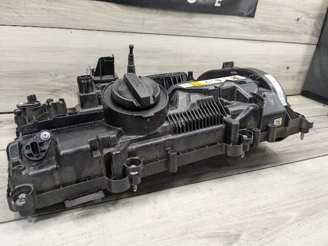 OEM BMW F39 F44 F48 G01 G20 G22 G23 G30 Engine B46 B48 Cylinder Head Valve Cover