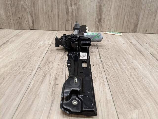 16-22 OEM BMW F48 X1 Rear Right Passenger Side Door Window Regulator Motor