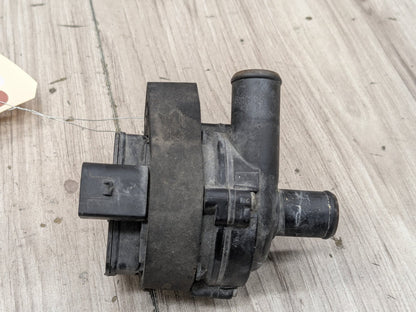 2015-2021 Mercedes-Benz C43 W205 Auxilary Water Coolant Pump A2118350028 OEM