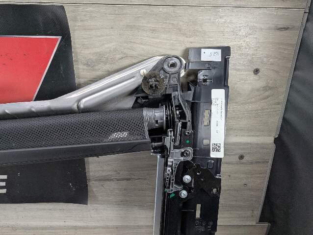 OEM BMW G12 740 750 M760 Rear Left Driver Door Sun Blind Shade Roller Light Lamp