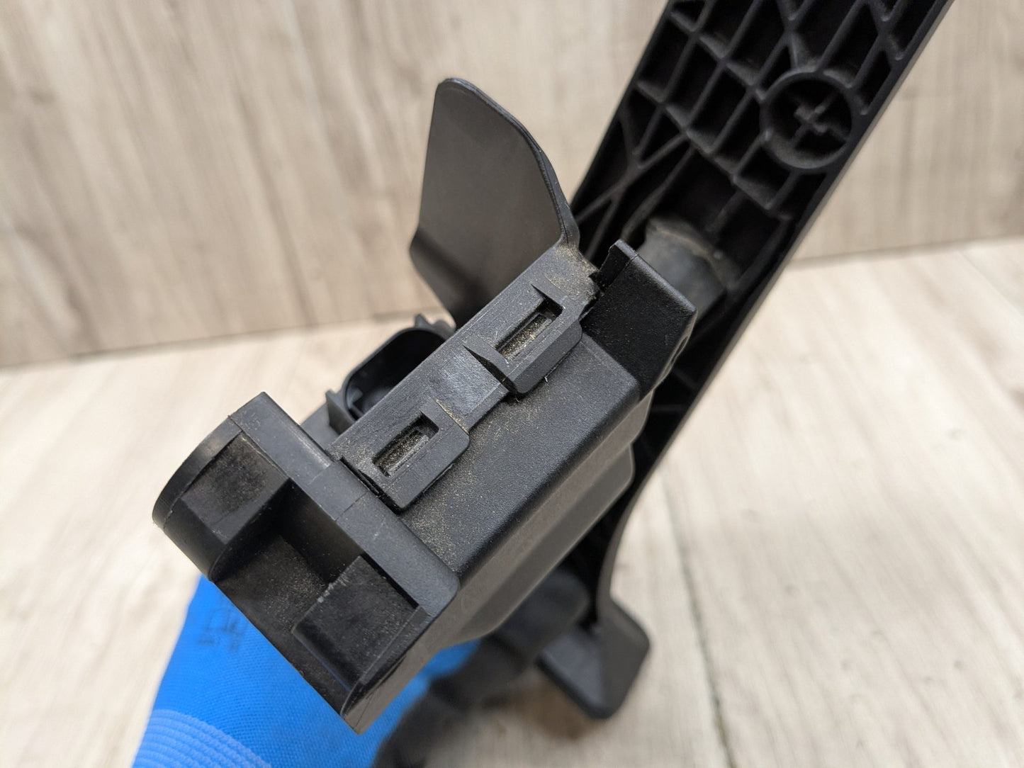 OEM BMW F15 F22 F25 F30 F36 F80 G01 G05 G20 X3 X5 Accelerator Throttle Gas Pedal