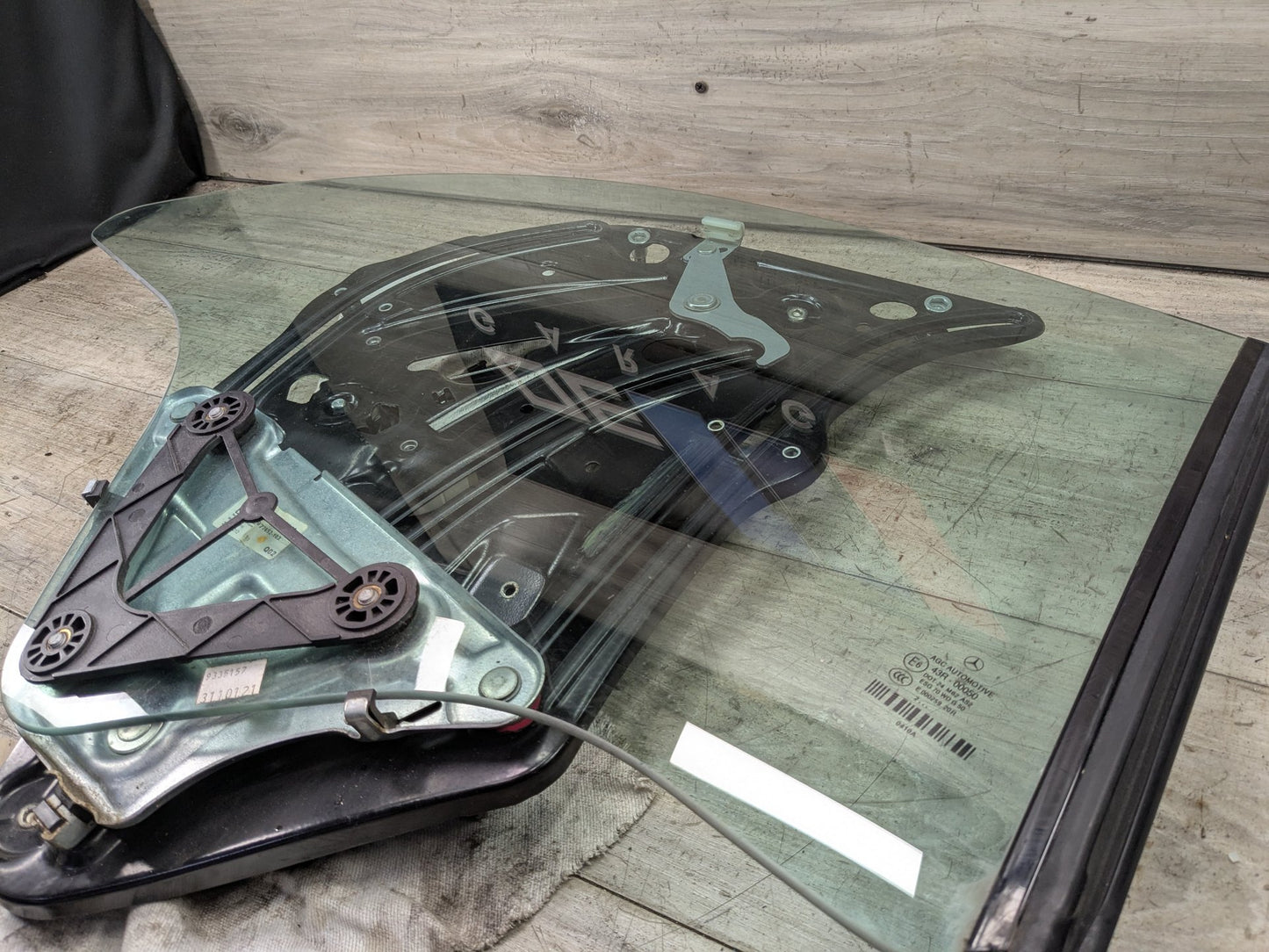 2009-2017 Mercedes-Benz E550 E-Class A207 Rear Right Passenger Window Glass Regulator w/ Motor A2076701603