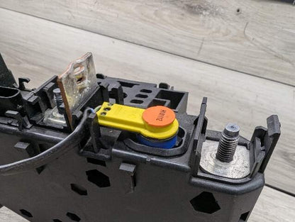 OEM Mercedes W204 W207 E550 Fuse Relay Box Junction Terminal