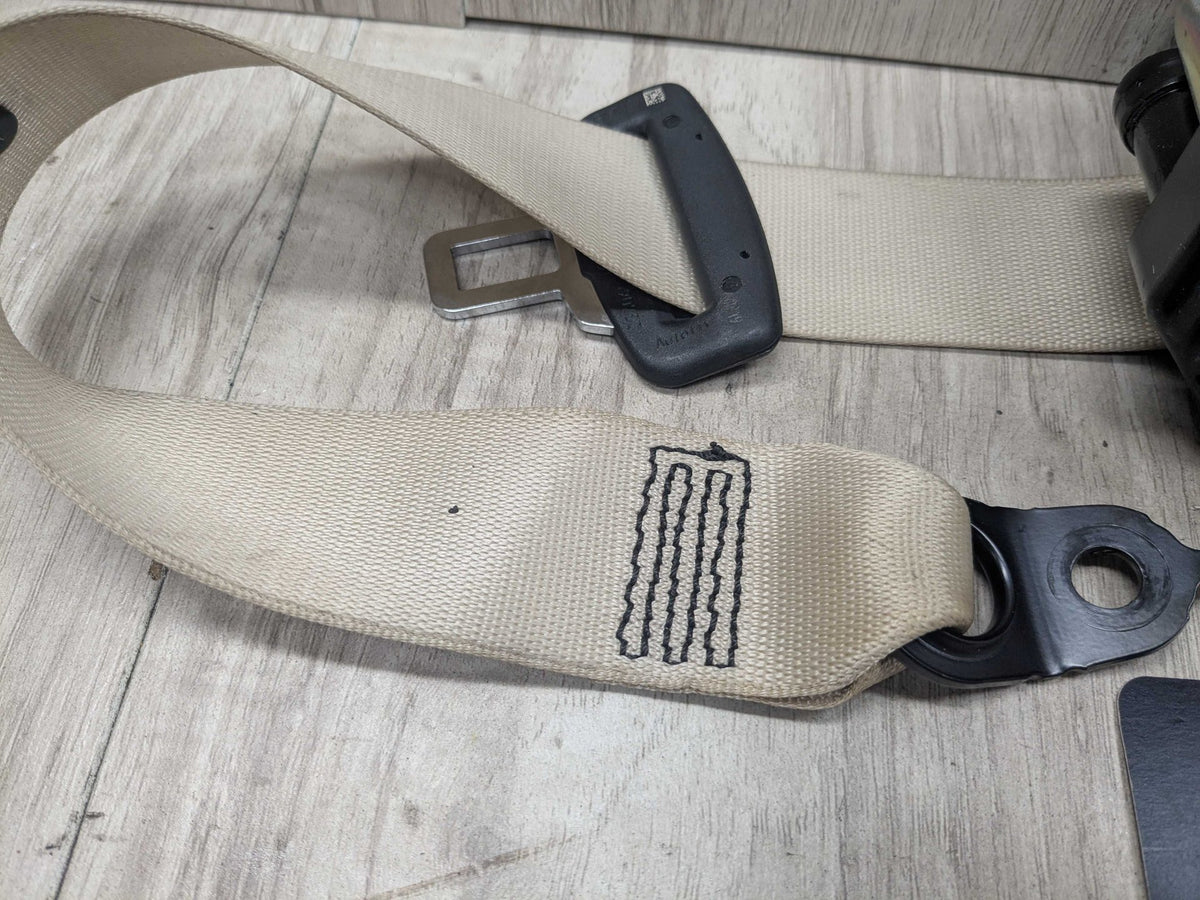 OEM BMW G22 G42 230 M240 430 M440 REAR Left Right Seat Belt Retractor BEIGE
