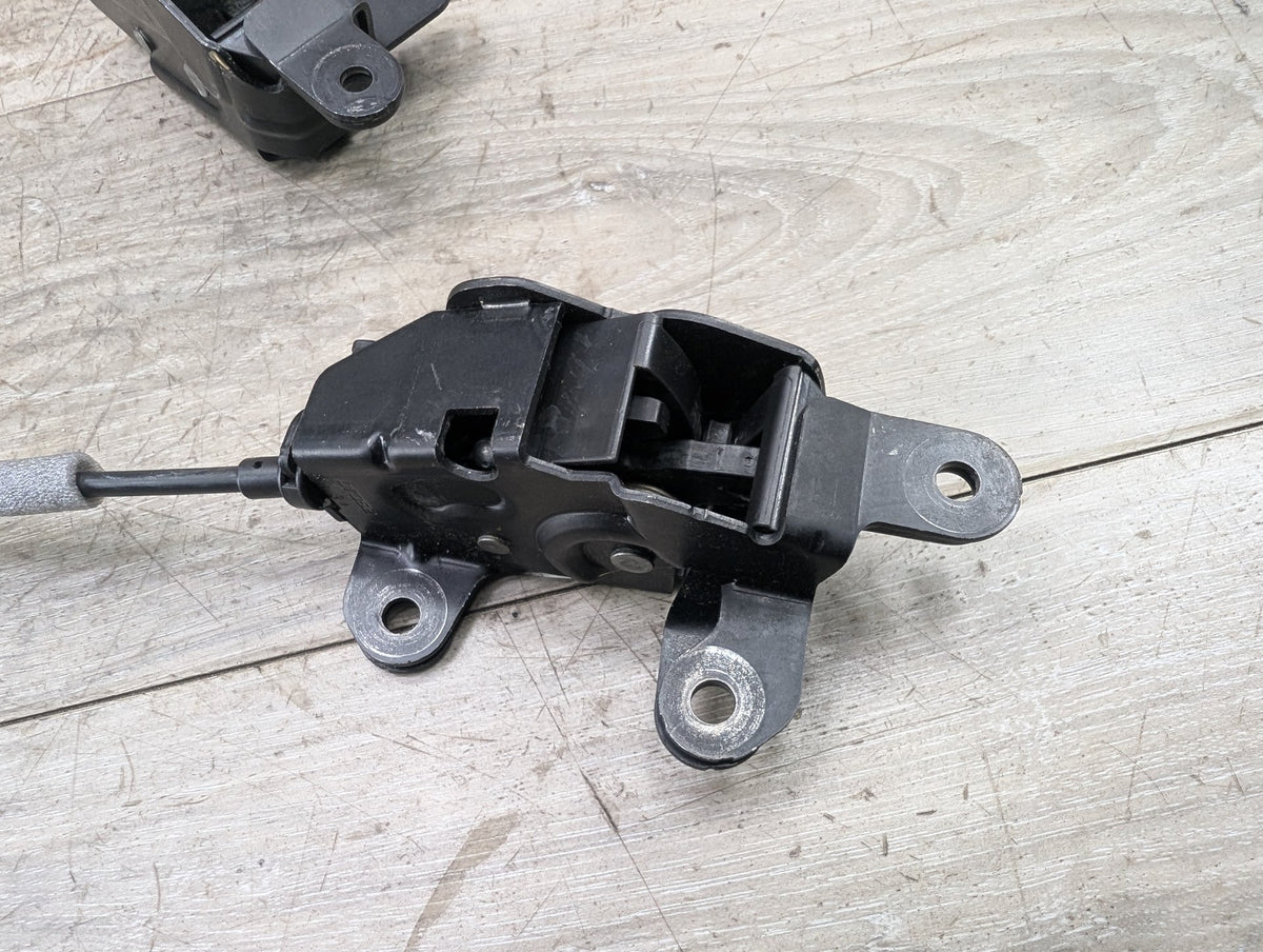 OEM BMW E70 F15 F85 X5 Trunk Liftgate Tailgate Power Lock Latch Actuators