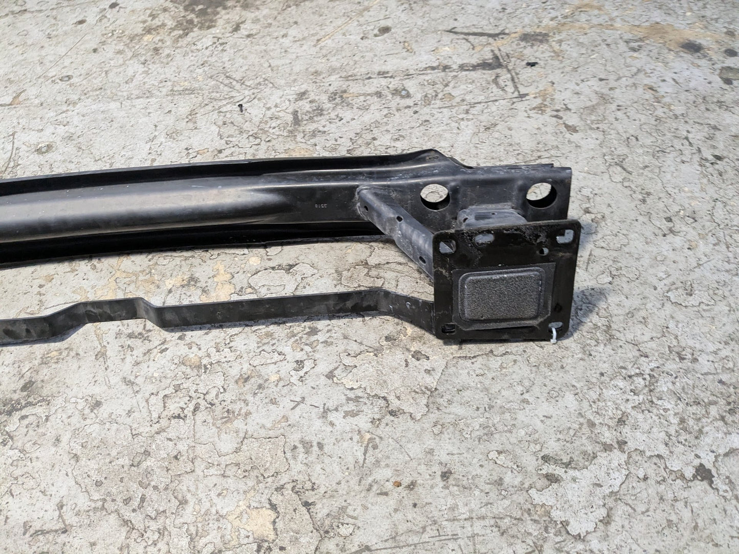 OEM AUDI Q5 SQ5 Rear Bumper Cover Support Mount Panel w/ Crash Bracket SET