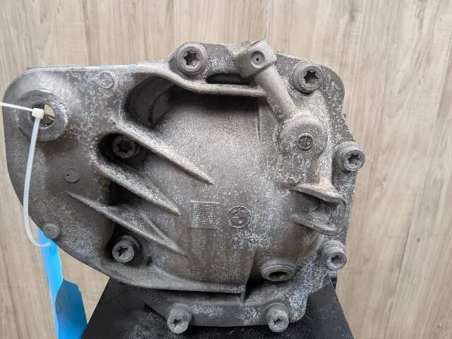 18-24 OEM BMW G01 G02 X3 X4 B46 B58 Rear Differential Axle Gearbox Carrier 3.38