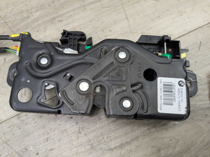 2018 BMW X3 G01 Liftgate Trunk Lid Liftgate Lock Latch Actuators SET 7383561 OEM BMW F90 F97 G01 G12 G22 G30 X3 M5 Trunk Lid Actuator Latch Lock System SET