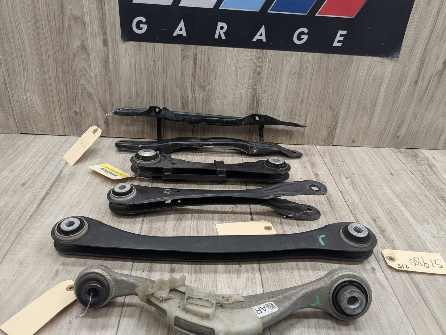 2020 BMW 740i G12 Rear Right Passenger Control Arms SET 6883340 OEM BMW G12 G14 G15 G16 G30 Rear Right Passenger Upper Lower Control Arm SET