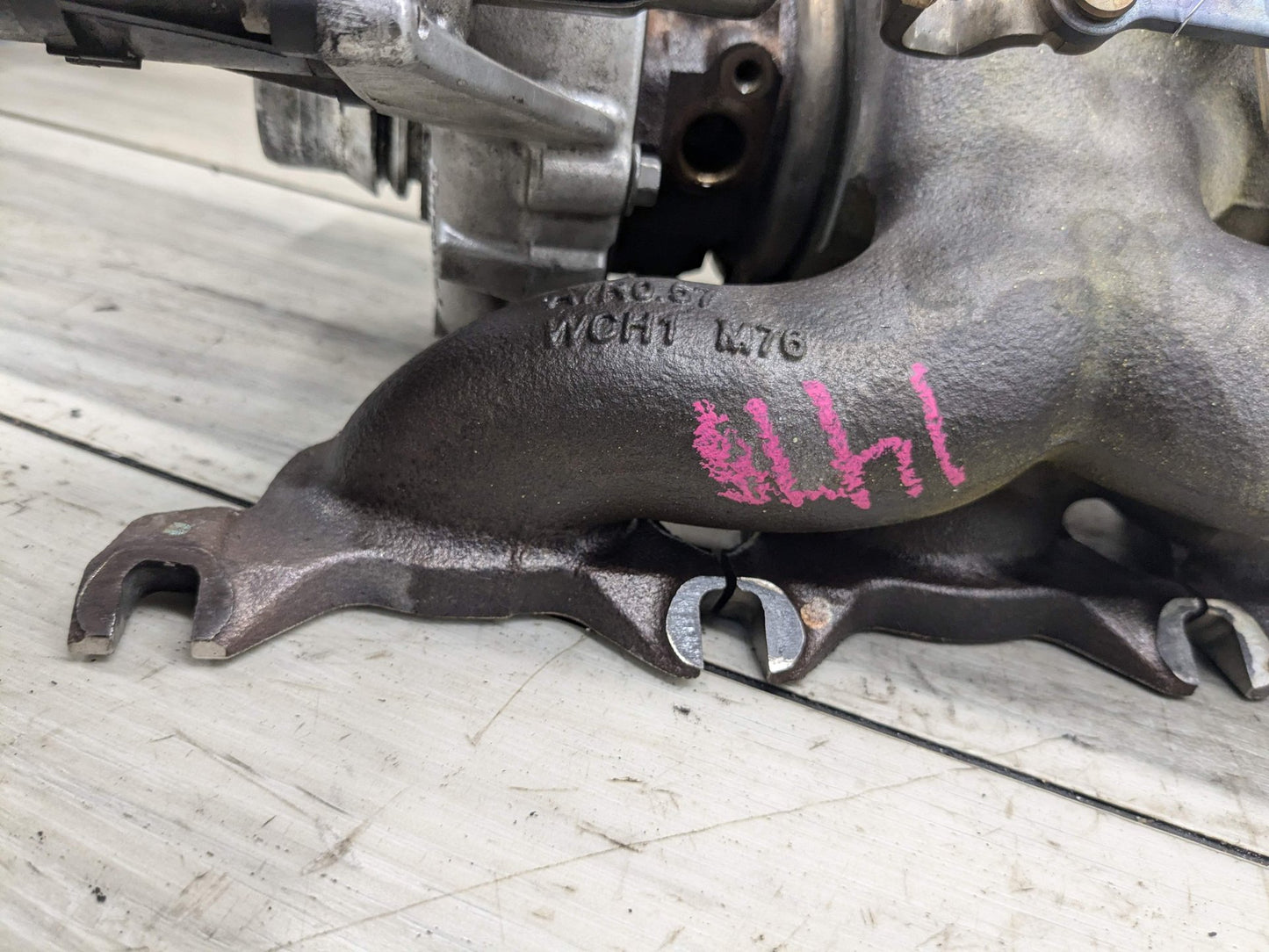 OEM BMW G01 G20 G22 G23 G26 G30 G42 330 430 530 Turbo Charger w Manifold B46 K