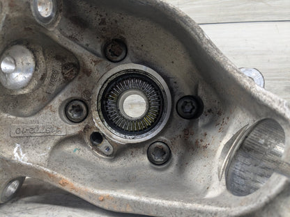 OEM BMW G20 G22 G23 330 M340 FRONT Left Driver Hub Spindle Knuckle Bearing AWD