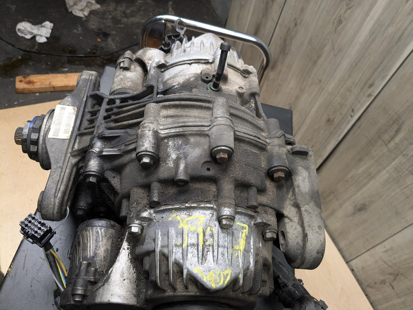 2016 BMW X6 Rear Axle Carrier Differential 167129k 7595261