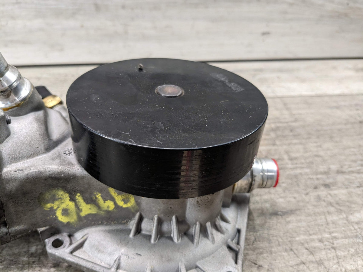 OEM BMW F10 F80 F82 F85 M3 M4 M5 X5M N55 Engine Thermostat Water Pump Pulley*