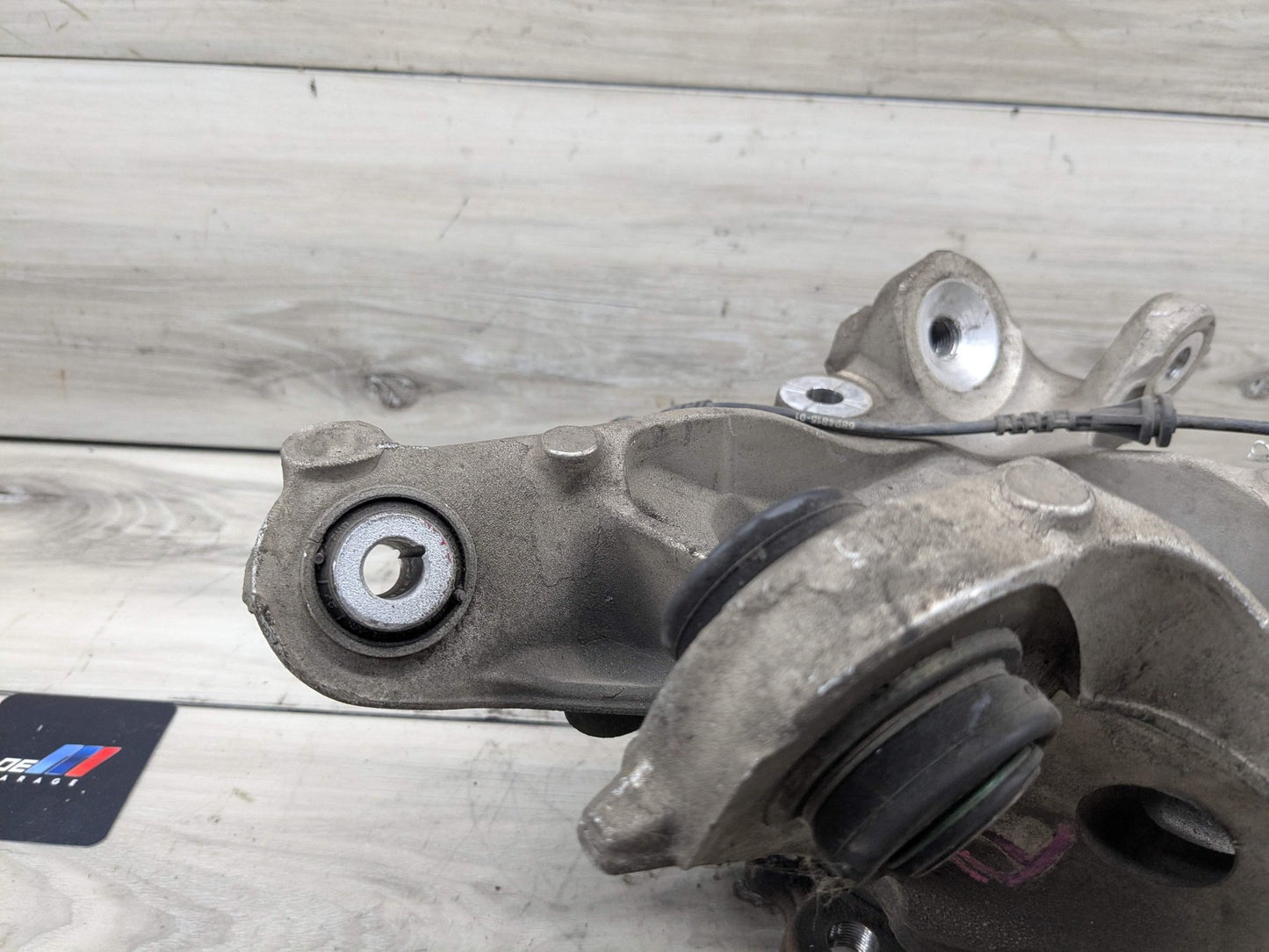OEM BMW G20 330 M340 REAR Right Passenger Knuckle Wheel Hub Spindle Bearing