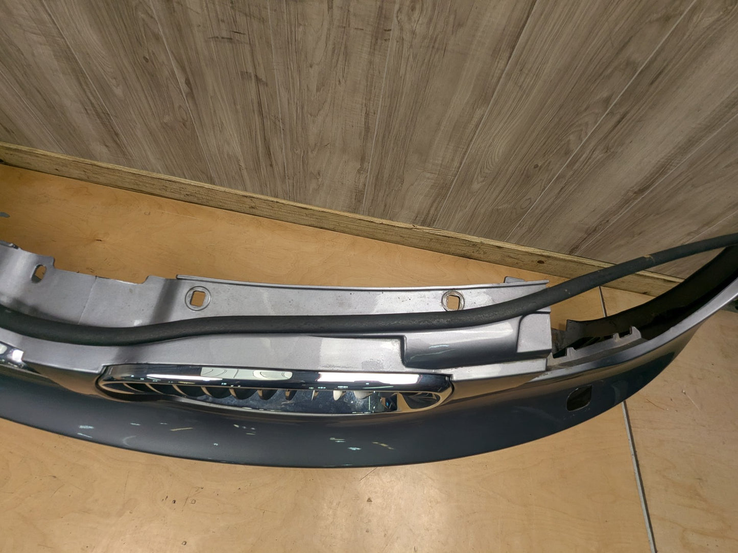 AFTERMARKET 08-13 BMW E82 E88 135 M SPORT Front Bumper Cover w/ Grilles Gray A52