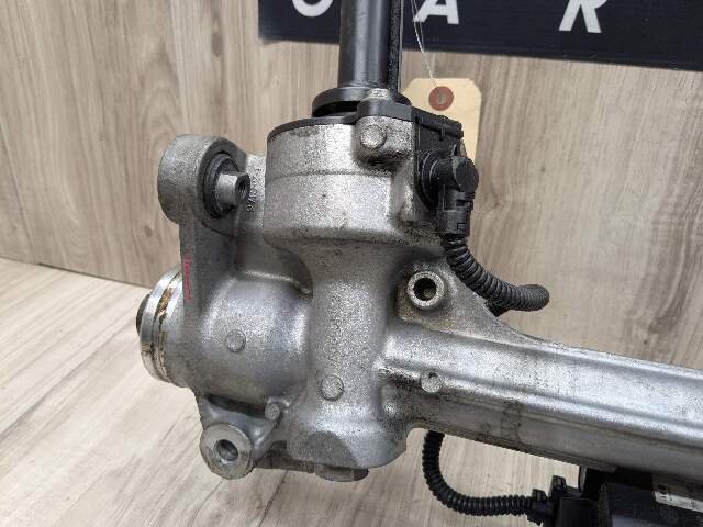 2014 Mercedes-Benz E550  Steering Gear Rack & Pinion 2124609000