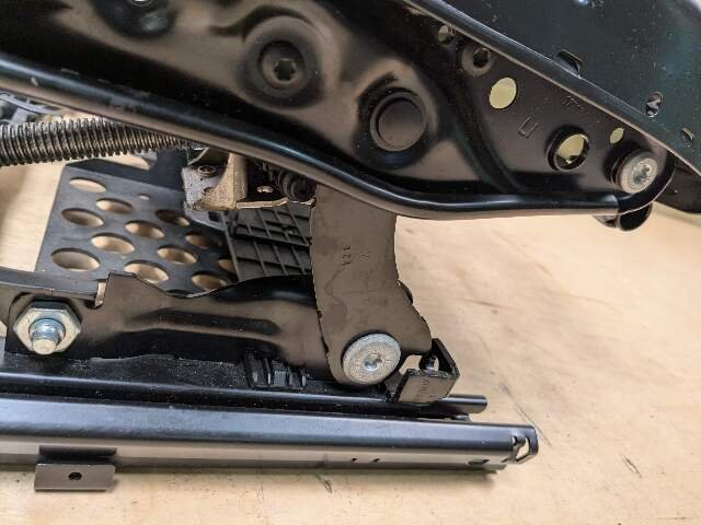 16-23 OEM BMW G12 G30 Front Left Driver Seat Rail Track Frame w/ Motors 7367545