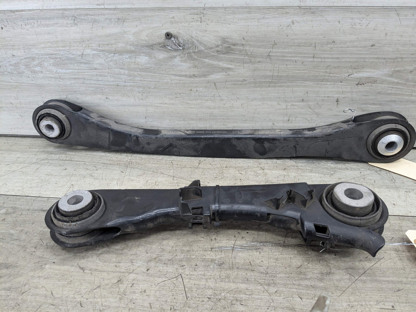 2018 BMW M550i G30 Rear Left Driver Control Arms SET 6867537 16-23 OEM BMW G11 G12 G30 Rear Left Driver Suspension Control Arm Wishbone SET