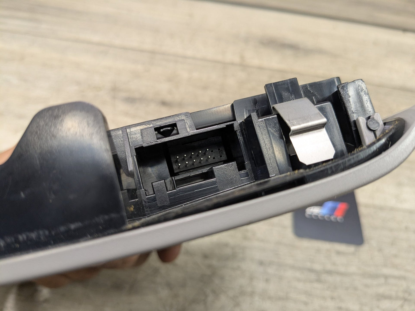 14-19 OEM BMW F15 F16 X5 X6 Headliner Roof Console Dome Light SOS Switch