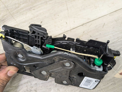 2018 BMW X3 G01 Liftgate Trunk Lid Liftgate Lock Latch Actuators SET 7383561 OEM BMW F90 F97 G01 G12 G22 G30 X3 M5 Trunk Lid Actuator Latch Lock System SET
