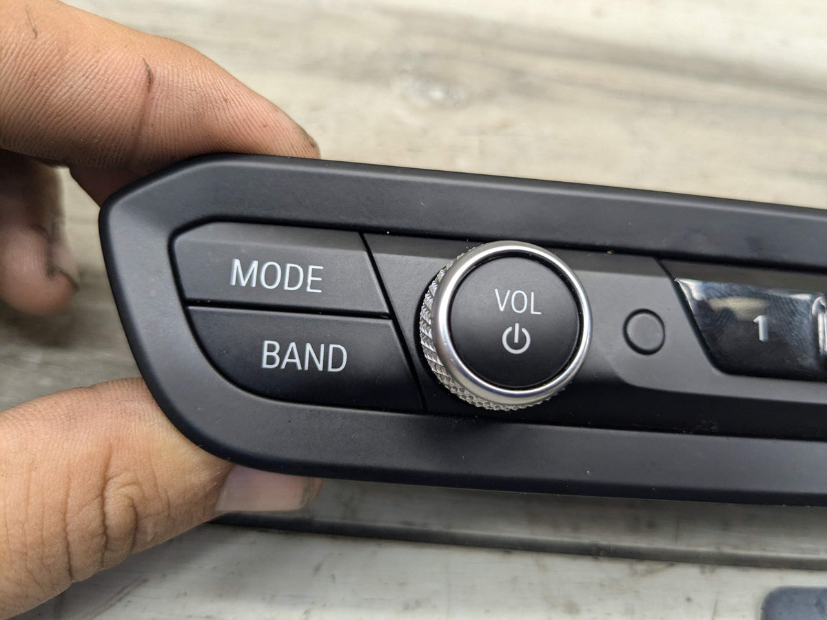 OEM BMW G20 G22 G23 G80 G82 G83 M3 M4 Control Panel Radio Media Buttons Control