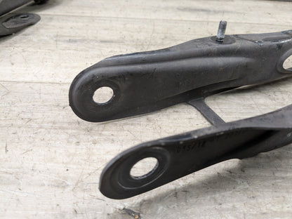 2017-2023 BMW M550i G30 Rear Right Passenger Control Arms SET 6861114 OEM BMW G11 G12 G14 G15 G16 G30 Rear Right Passenger Upper Lower Control Arm SET