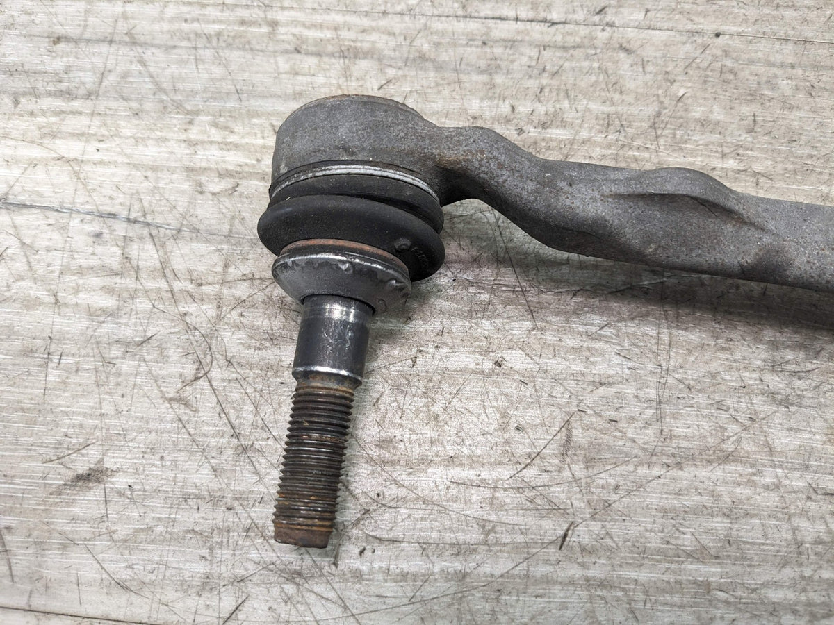 OEM BMW G12 G30 750 AWD Front Right Passenger Side Tie Rod Boot