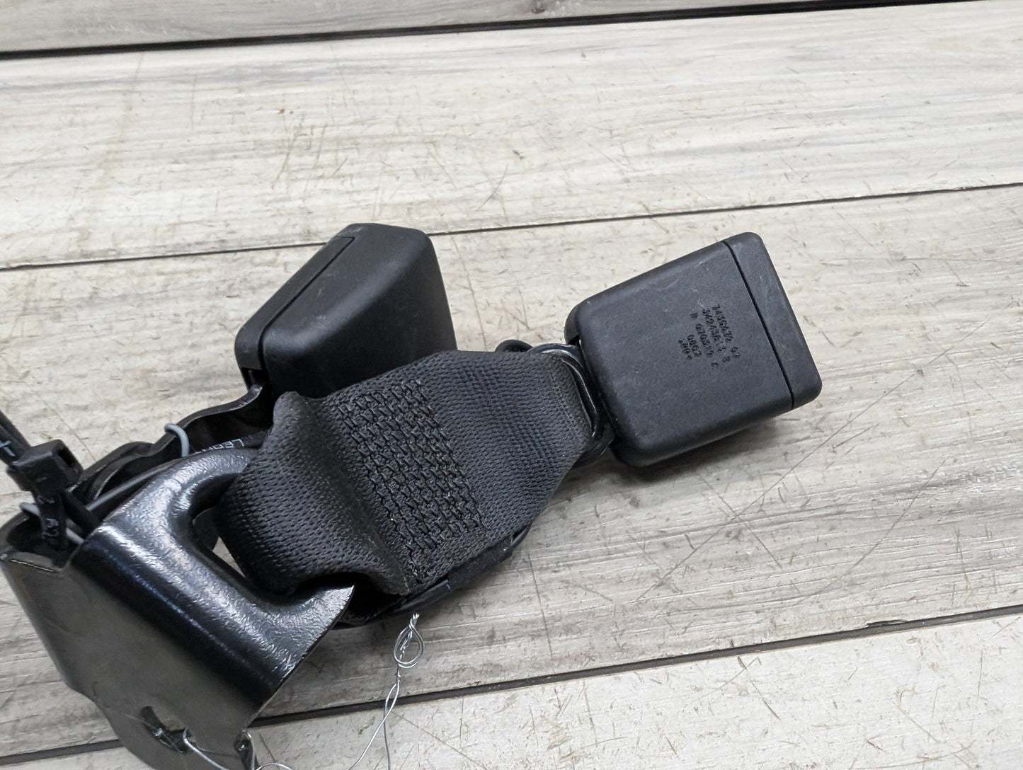 OEM BMW F95 F96 G05 G06 X5 X6 Rear Right Passenger 2nd Row Seat Belt Buckle