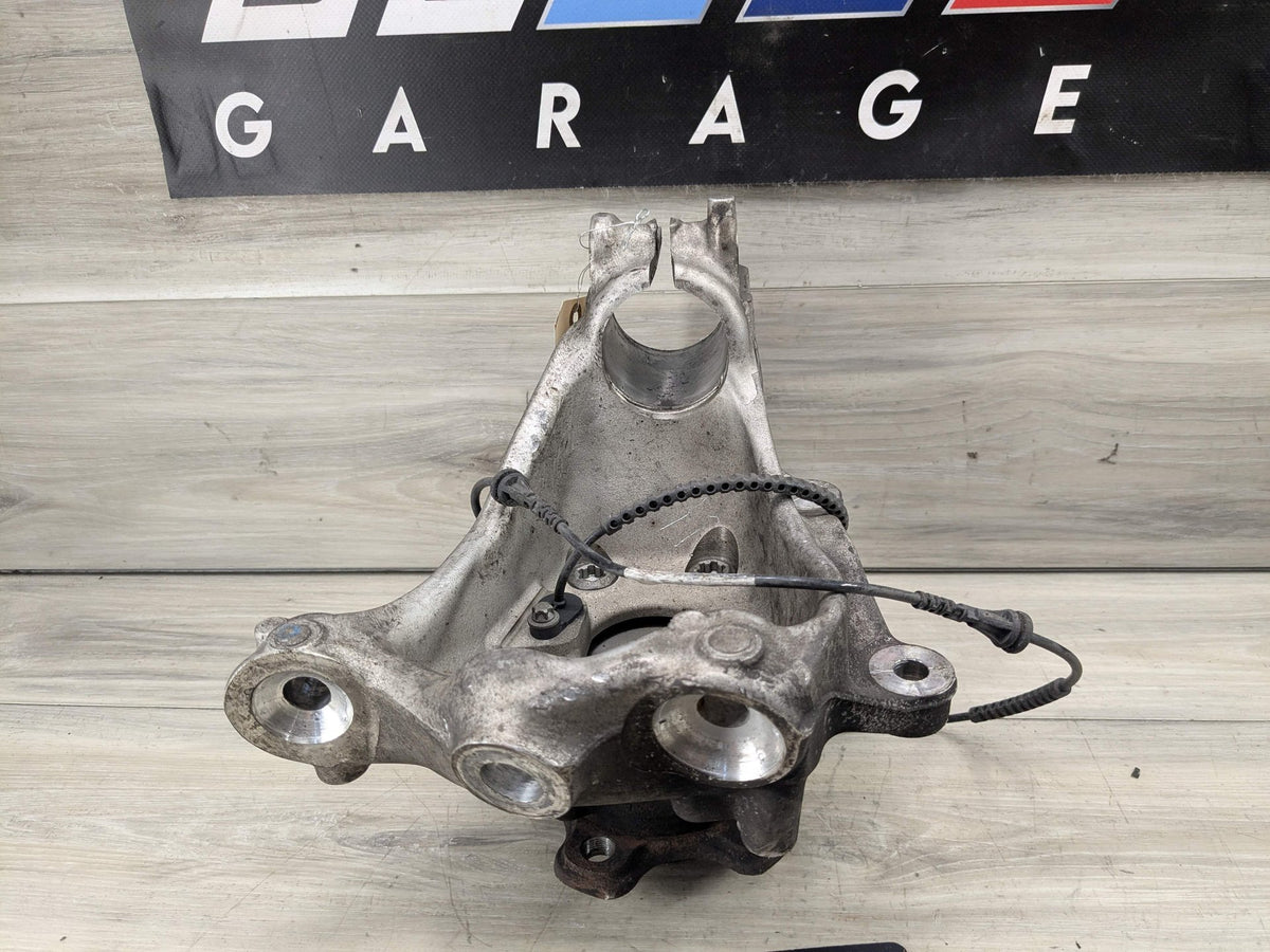 22-24 OEM BMW G26 430 M440 RWD Front Right Passenger Hub Spindle Knuckle Bearing