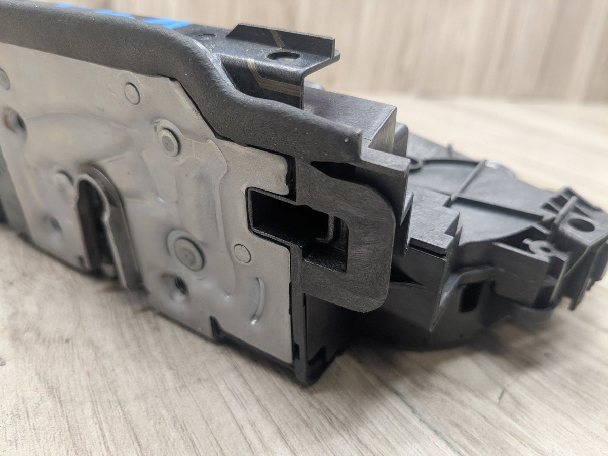 OEM BMW F15 F16 F48 F85 G12* I01 FRONT Right Passenger Door Lock Latch Actuator