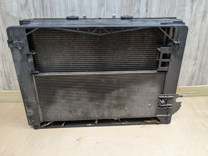 09-15 OEM BMW F01 F02 750 Radiator Condenser Cooling Fan Shroud Assembly N63